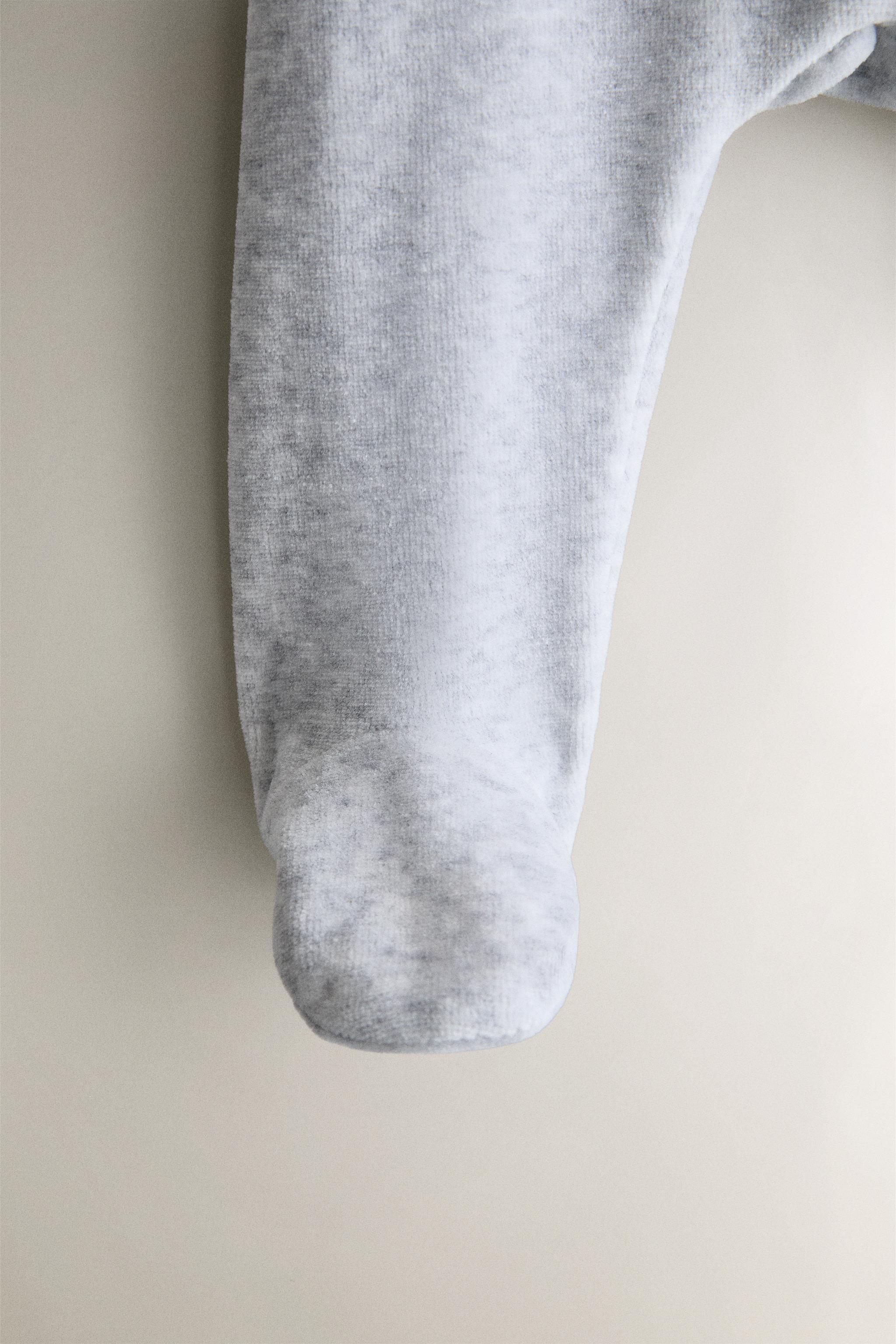 BABY EMBROIDERED INFINITY SCARF FOOTED ROMPER